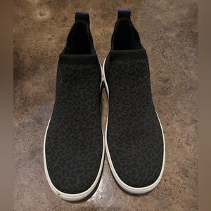 Rothy’s Leopard Chelsea boot size 8